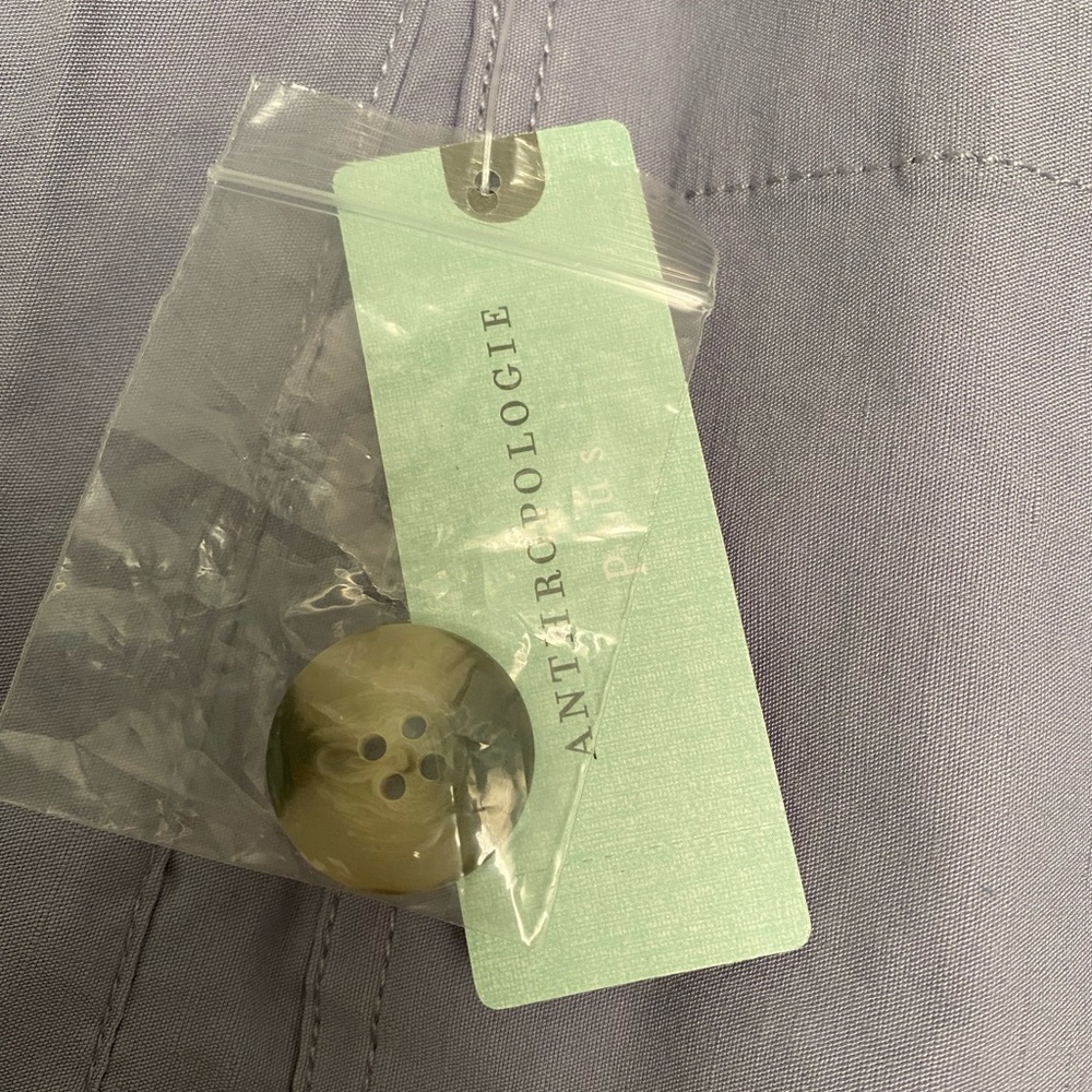 Women’s Pants - Picture 6 of 6
